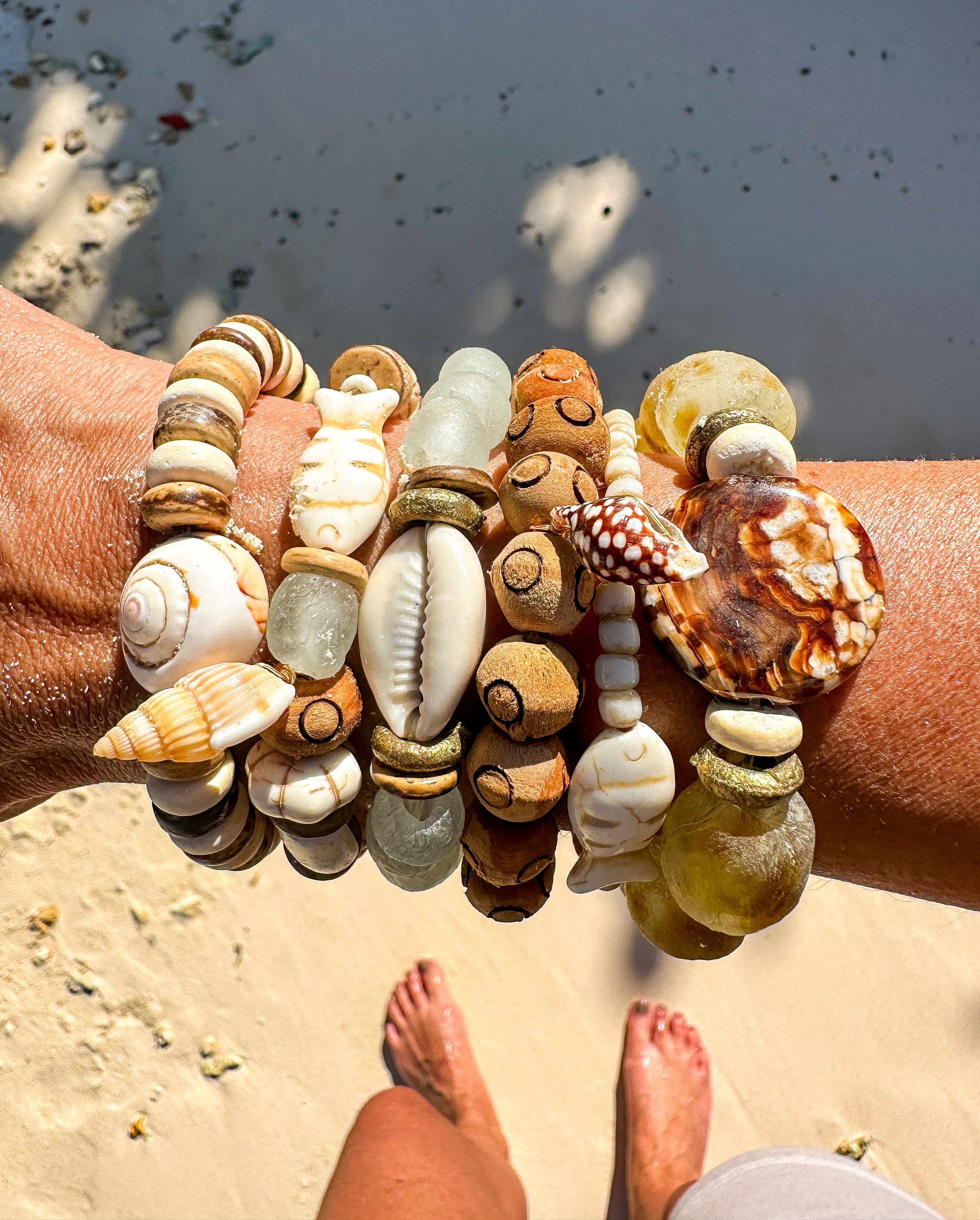 Simple Seed Bracelet | Cream Fish