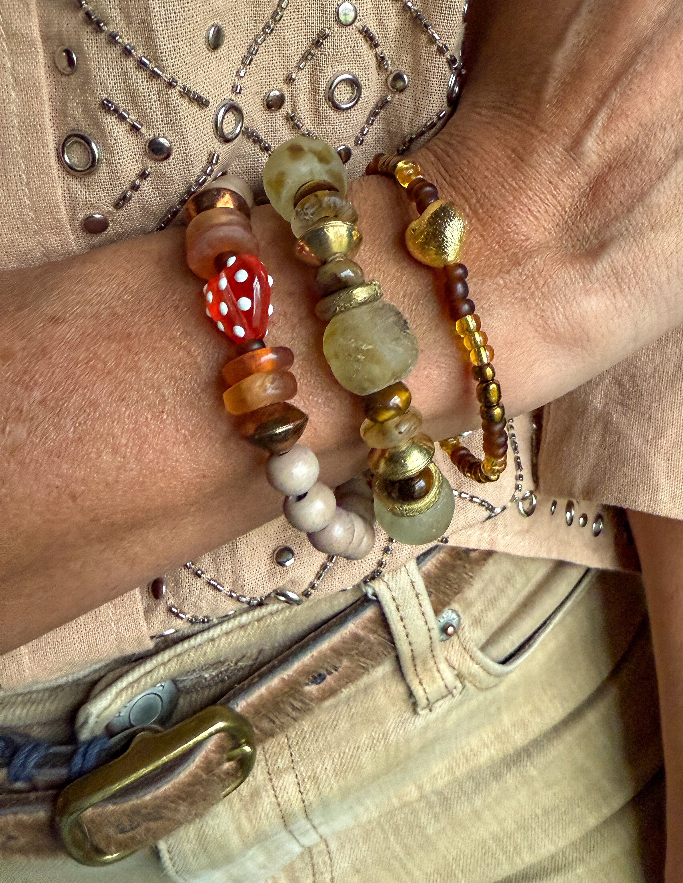 Seed Heart Bracelet | Gold + Brown