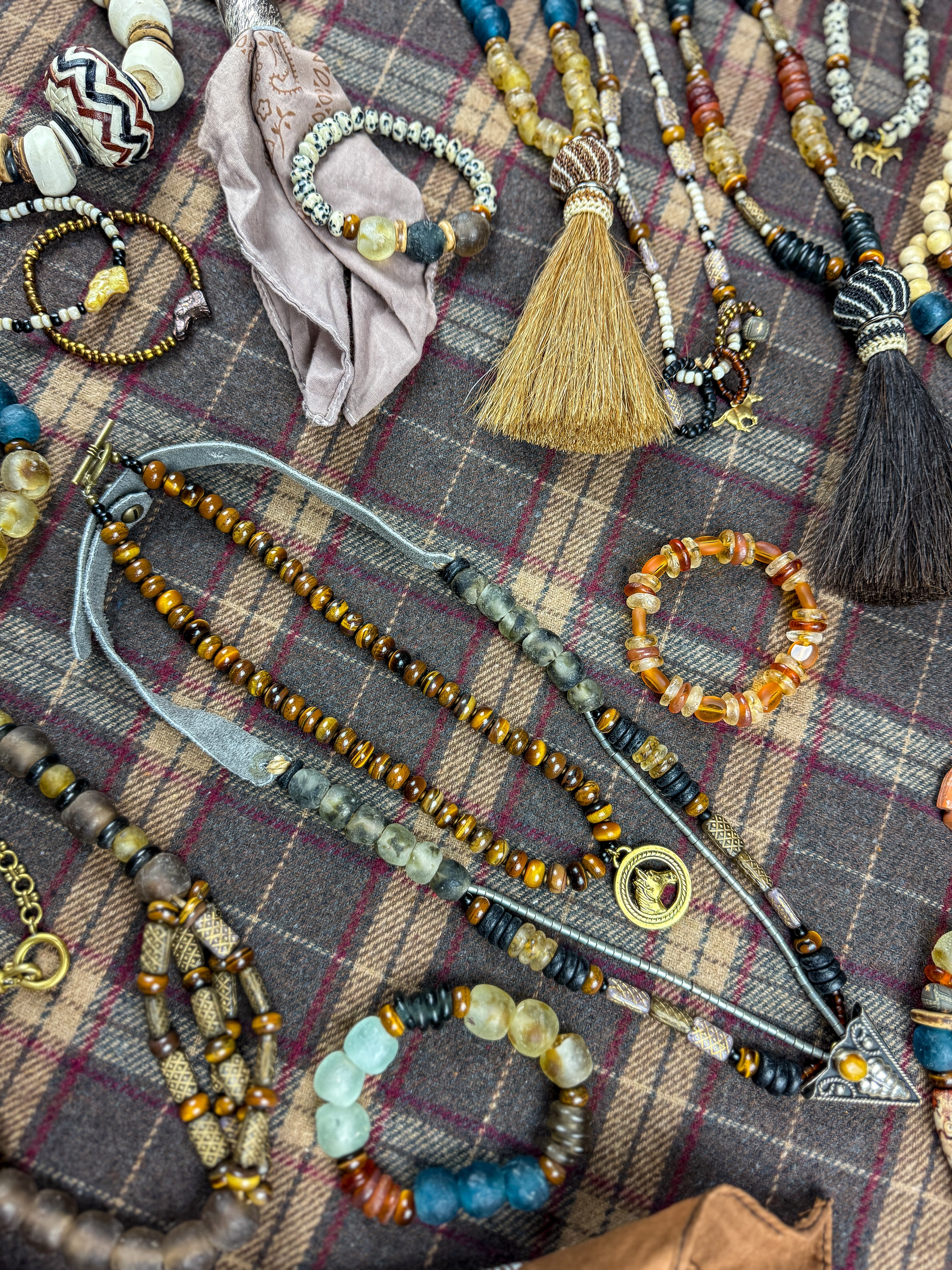 Slim Arrowhead Necklace | Equestrian